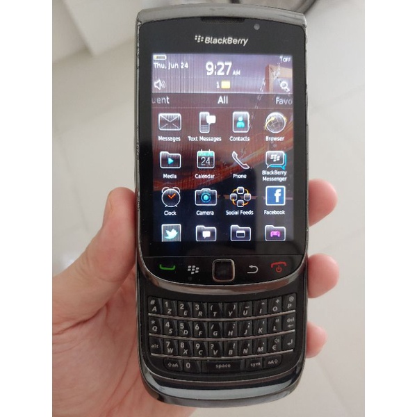 bán điện thoại blackberry  9800 đen