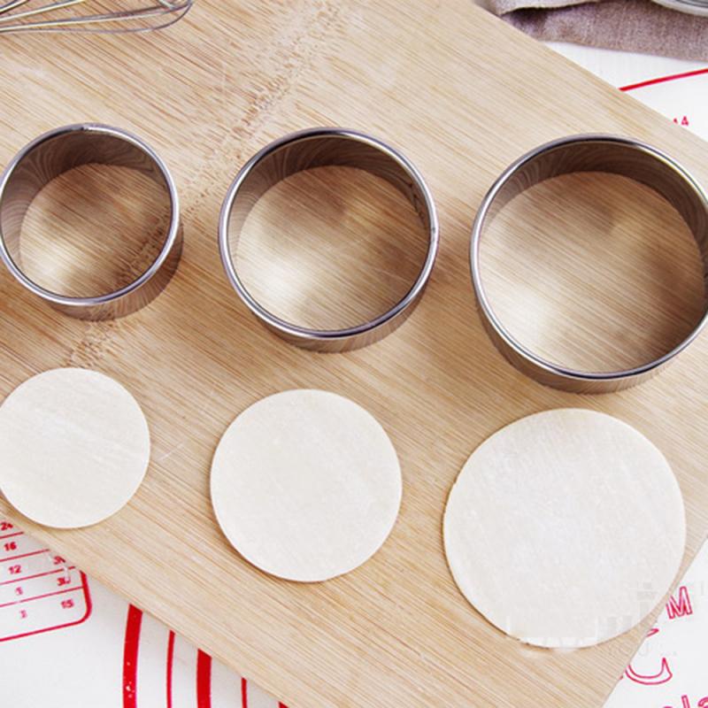 Set 3 Khuôn Cắt Bột Làm Bánh Xếp Hình Tròn Bằng Thép Không Gỉ