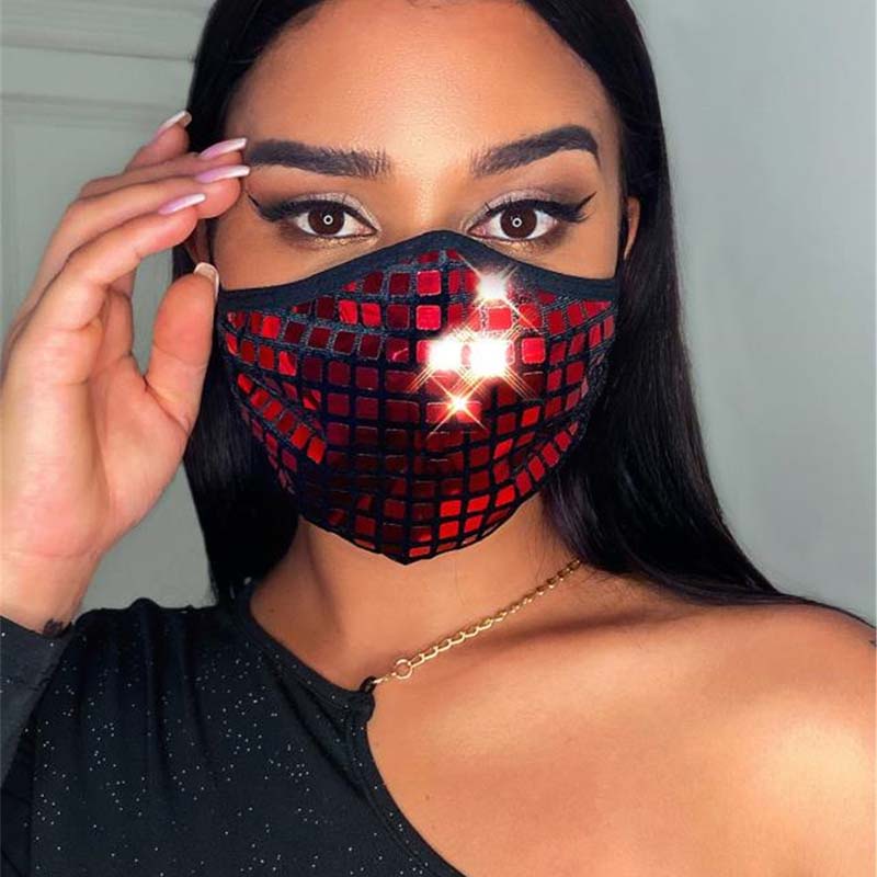 Khẩu trang đính kim sa lấp lánh thời trang cho nữ