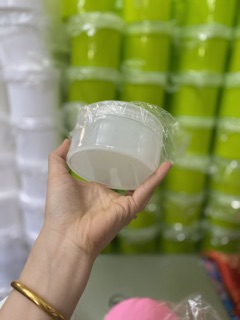 Hủ đựng kem 200g trắng đục