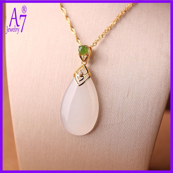 Vòng cổ Mặt Đá Ngọc Bích Trắng A7 Thanh Lịch Thời Trang Cho Nữ