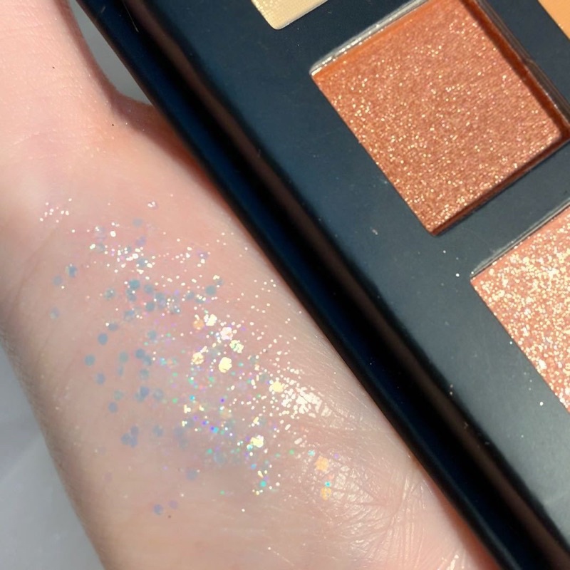 Bảng mắt 30 ô Mugeleen tông cam đỏ dễ đánh, nhũ bling bling kèm cọ | BigBuy360 - bigbuy360.vn