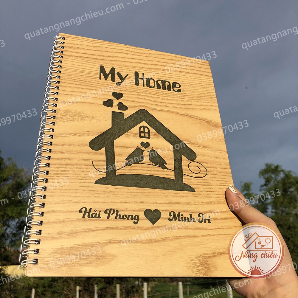 Sổ album bìa gỗ ghi chép kỉ niệm của gia đình - Kích thước 20x30cm - Ruột sổ 100 trang dày dặn