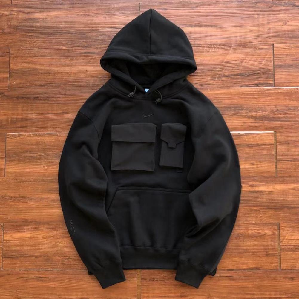 Áo hoodie Nike x Nocta màu đen có túi trước ngực đa dụng chi tiết inox siêu ấm áp dành cho mùa thu !
