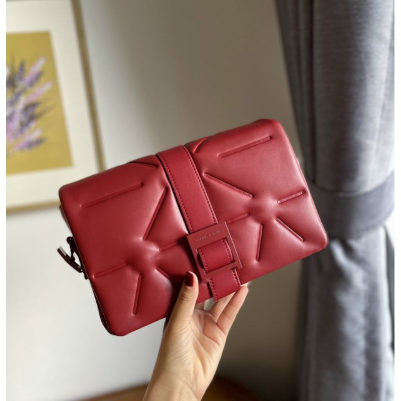 TÚI CHARLES & KEITH  QUILTED SHOULDER BAG