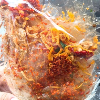 Bánh Tráng Lắc Khô Gà