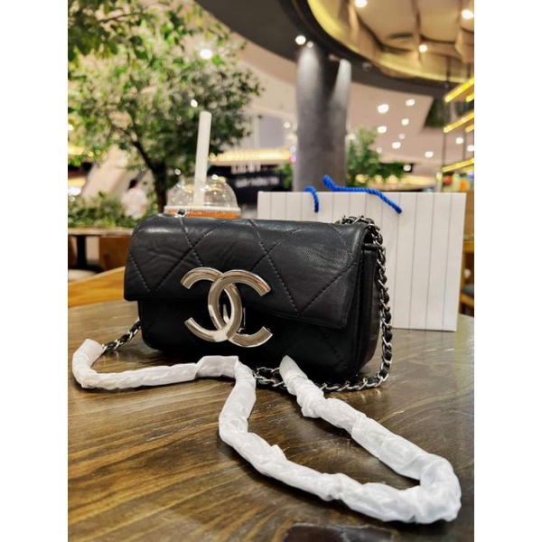 Túi Cha-nel logo bạc newww