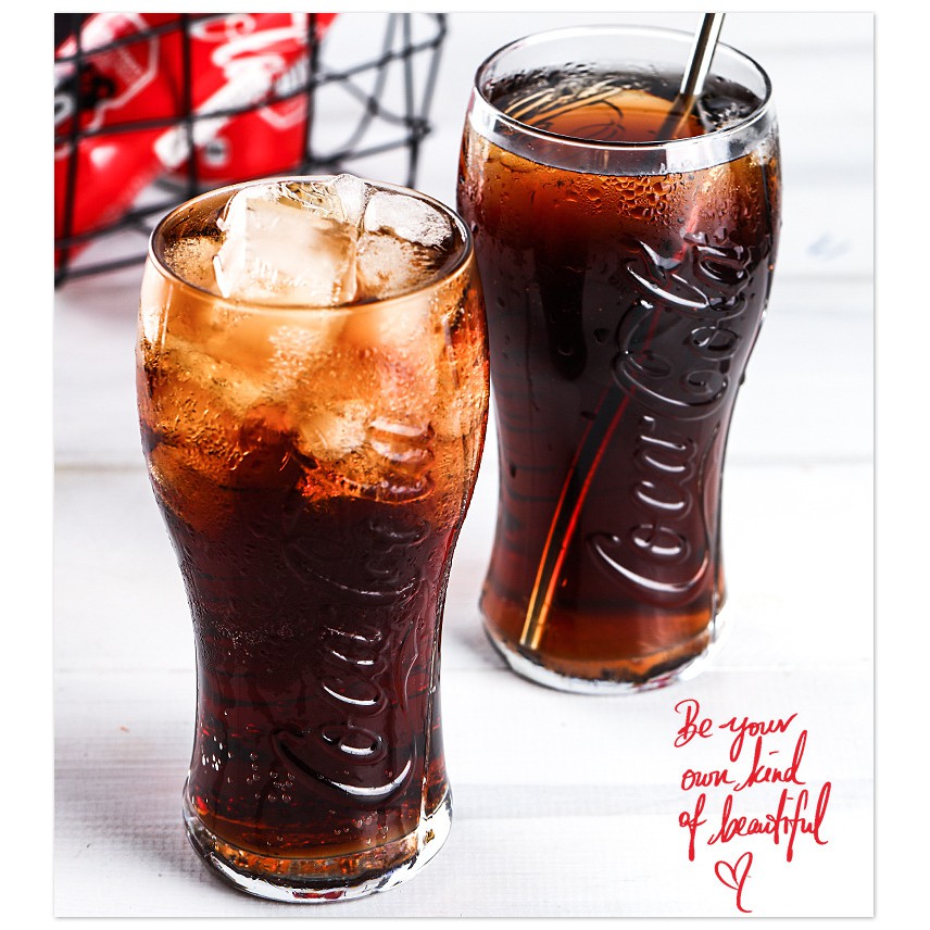 Coca Cola Ly Thủy Tinh Uống Nước Ép Trái Cây / Cà Phê / Sữa / Bia Hình Lon Coca Cola Sáng Tạo