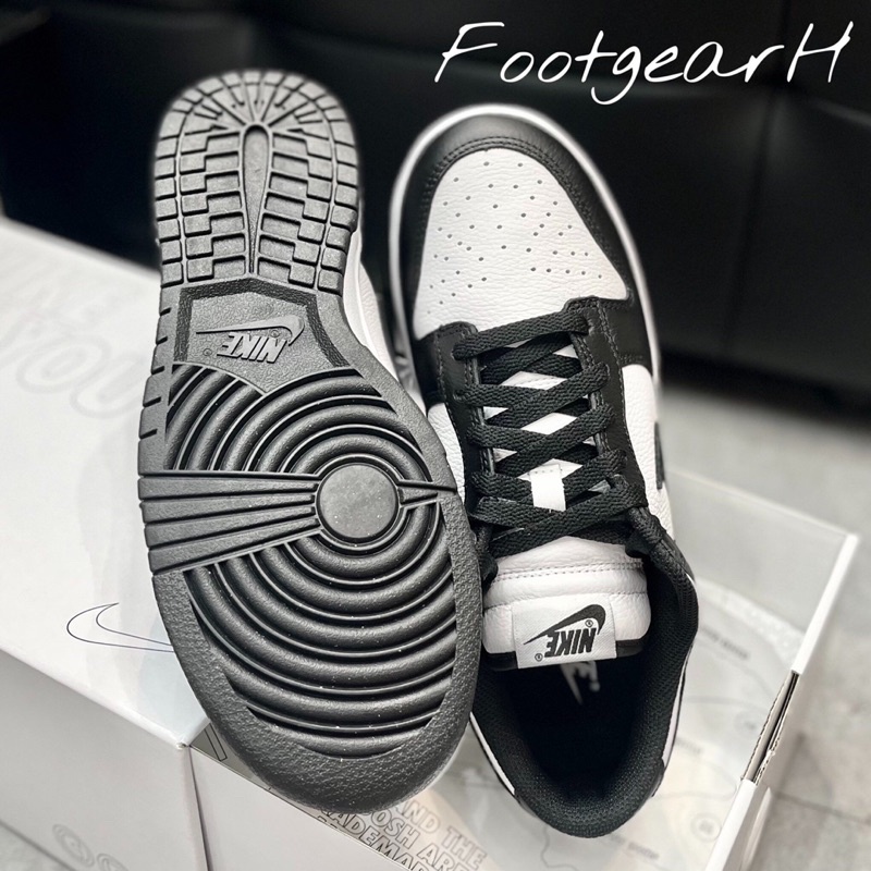 Giày dunk low trắng đen / đỏ