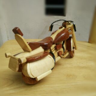 Xe mô hình,mô tô bằng gỗ