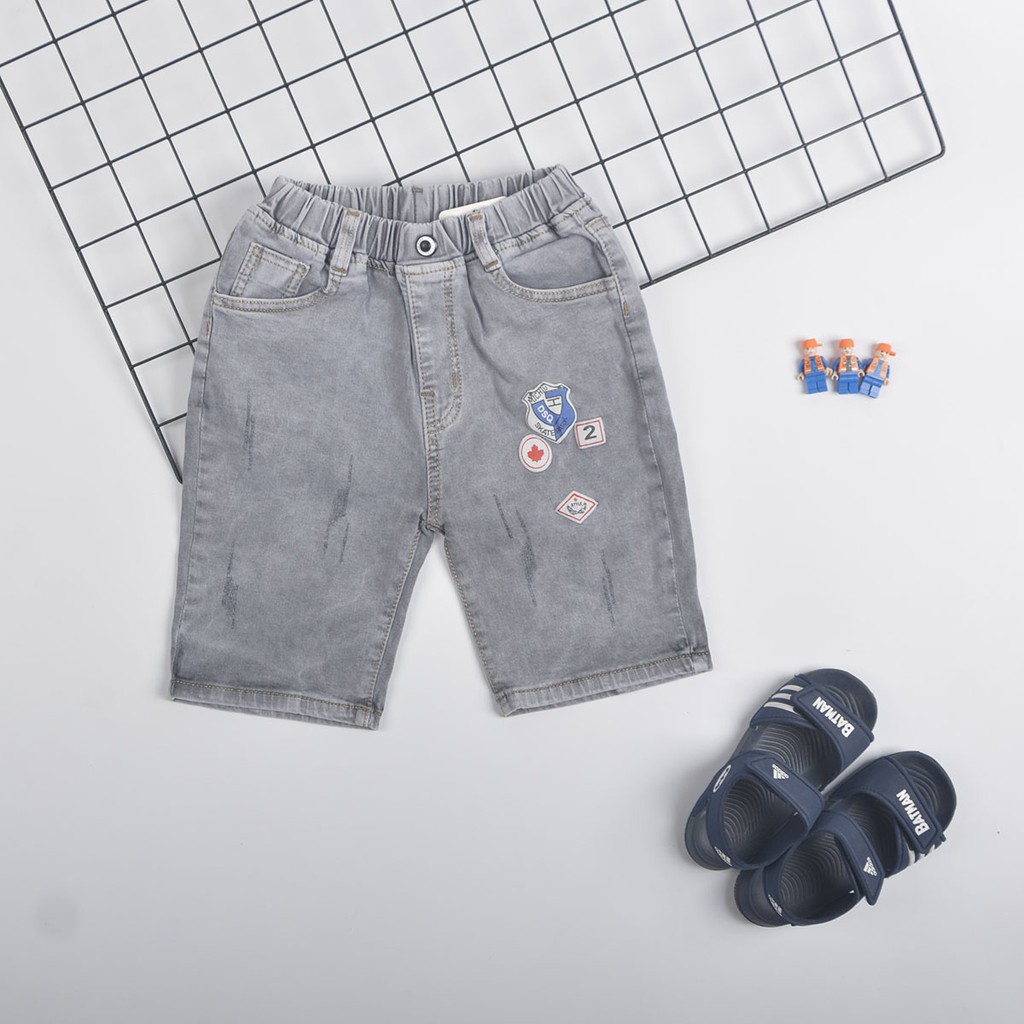 Quần short jean cho bé trai size đại TrueKids, quần jean lửng bé trai từ 25 - 42kg in chữ số