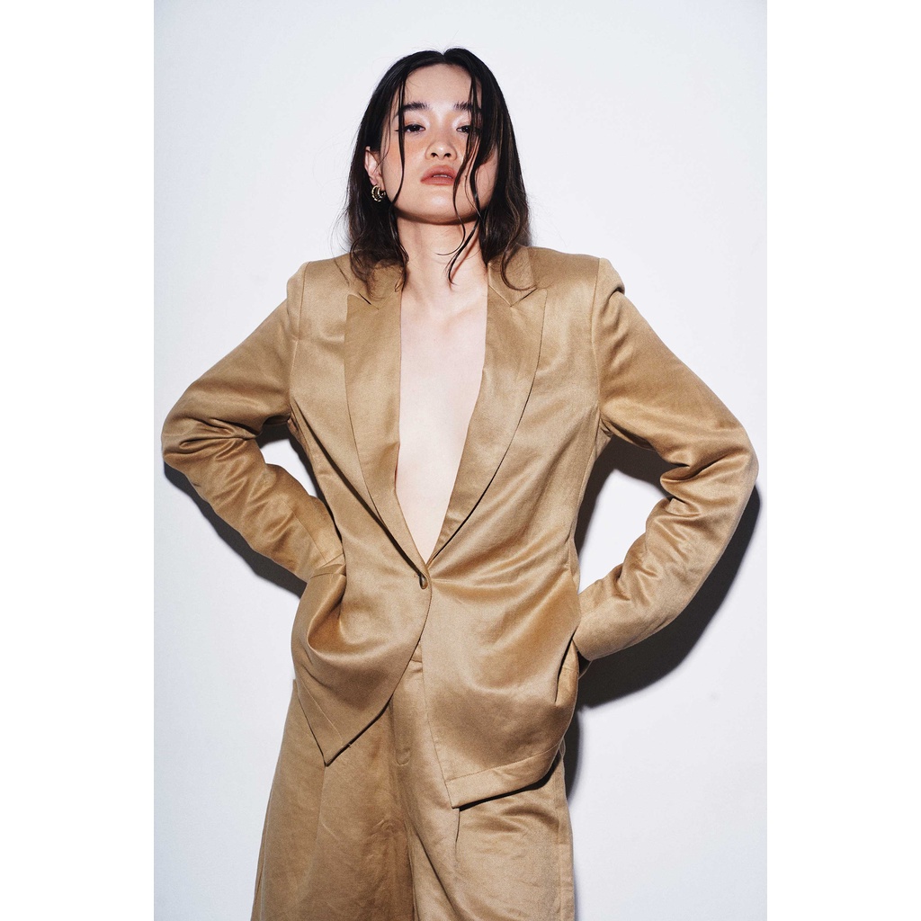 Áo blazer form suông, xẻ sau  - Routine 10S21VESW001