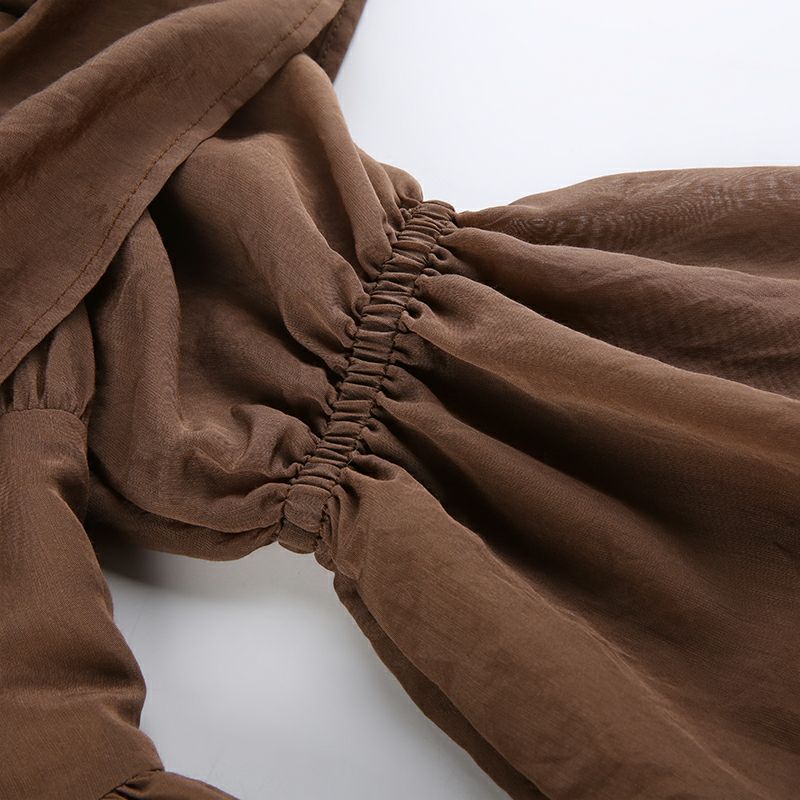 Váy trễ vai tay bèo ôm eo siêu xinh