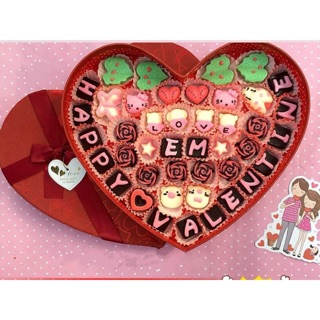 Socola Valentine khắc chữ hộp đại