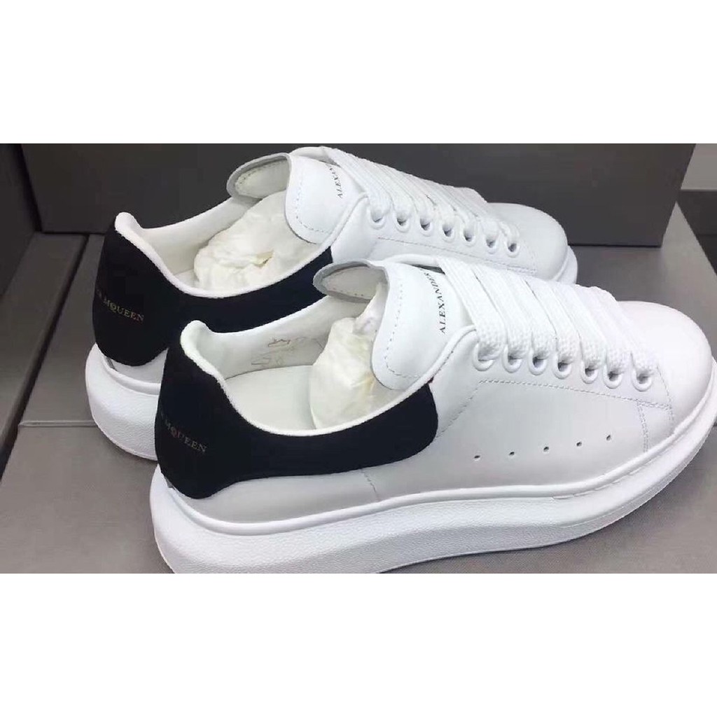[Full Box+Bill+Có Sẵn]Giày thể thao,sneakers nam nữ M.C.Q trắng gót đen+Tặng lọ cọ rửa giày | BigBuy360 - bigbuy360.vn