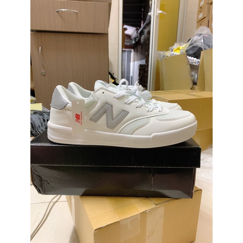 Xả Giày NB trắng xám