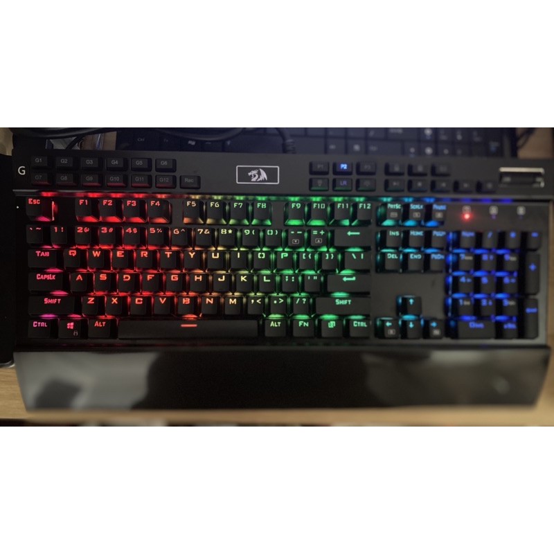 Bàn phím cơ Redragon Yama K550 RGB