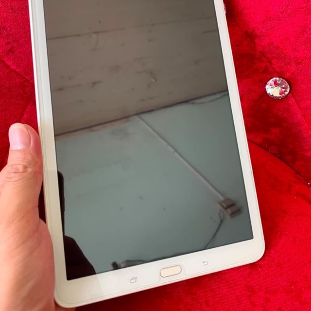 Samxung galaxy tape 96