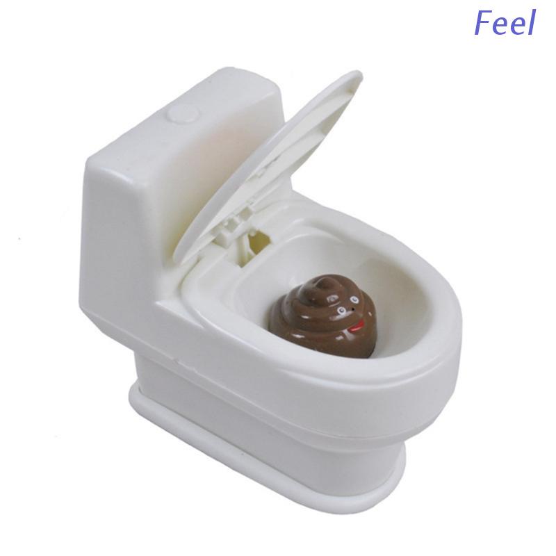 Đồ Chơi Bồn Cầu Xịt Nước 3D Dành Cho Trẻ Em 4 Tuổi