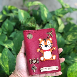 Vỏ hộ chiếu con cọp - bao hộ chiếu tuổi Dần
