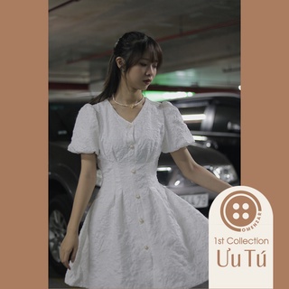 Đầm Gấm Trắng Hở Lưng Dáng Xòe - [Ưu Tú]