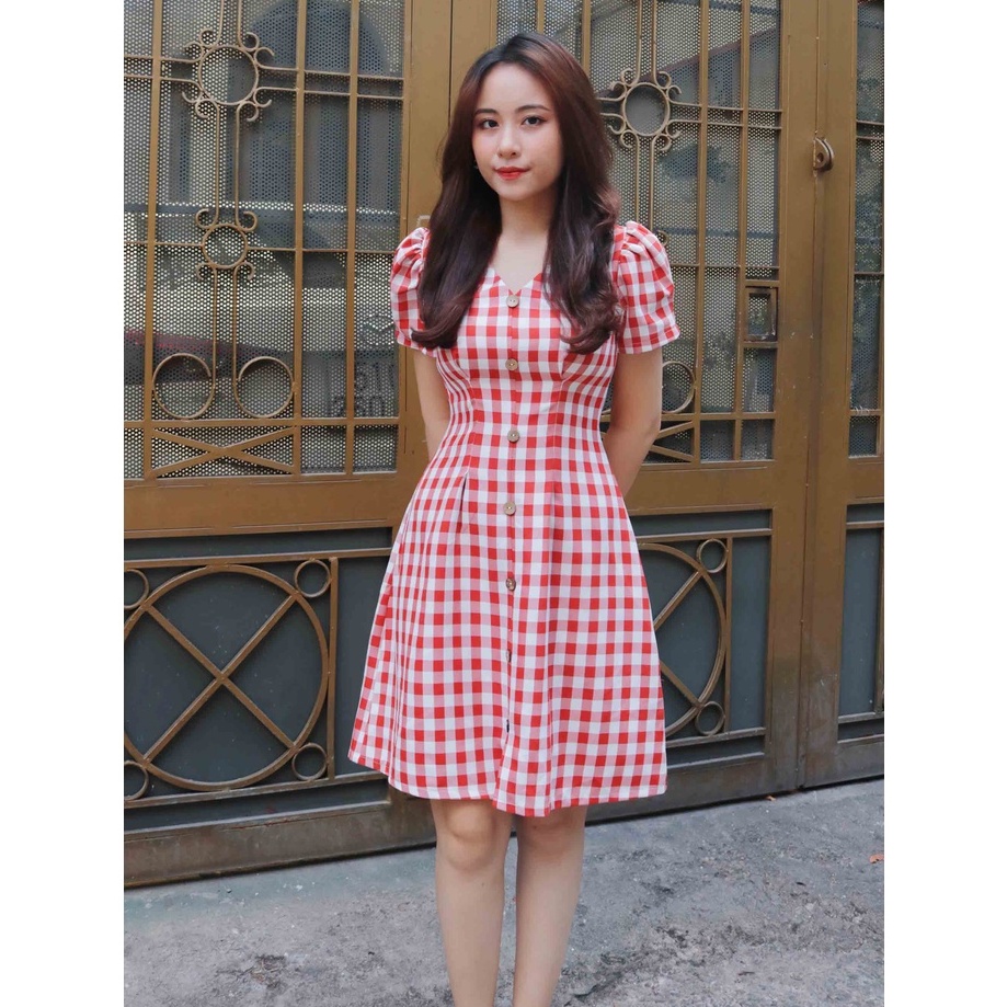 Đầm caro công sở đỏ cổ v đẹp thiết kế chữ a tay ngắn thời trang trẻ trung đi làm đi chơi eo tôn dáng – Thời trang Lux W