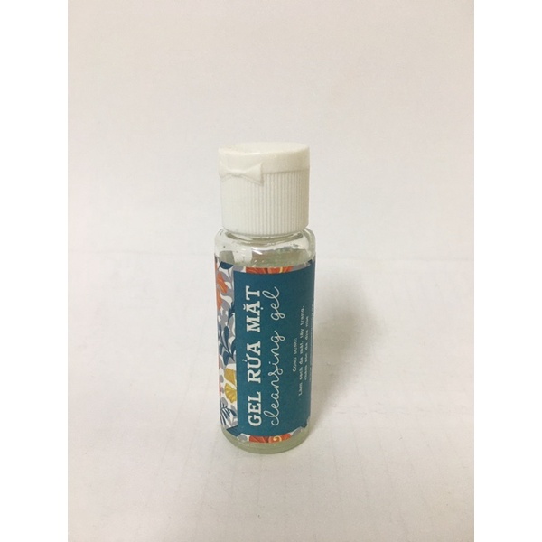 Rửa Mặt Trà Xanh Mini Size Phấn Nụ Hoàng Cung 20ml