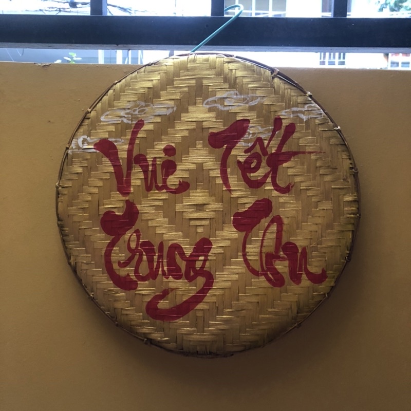 Mẹt tre chữ thư pháp viết tay trang trí trung thu cỡ 40cm