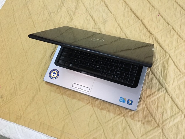 Laptop Dell 1558 i5 mạnh mẽ đẹp thời trang văn phòng sang trọng | BigBuy360 - bigbuy360.vn