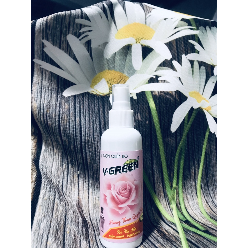 Xịt thơm quần áo 100ml Vgreen  - Hương Spring Garden và hương Romantic