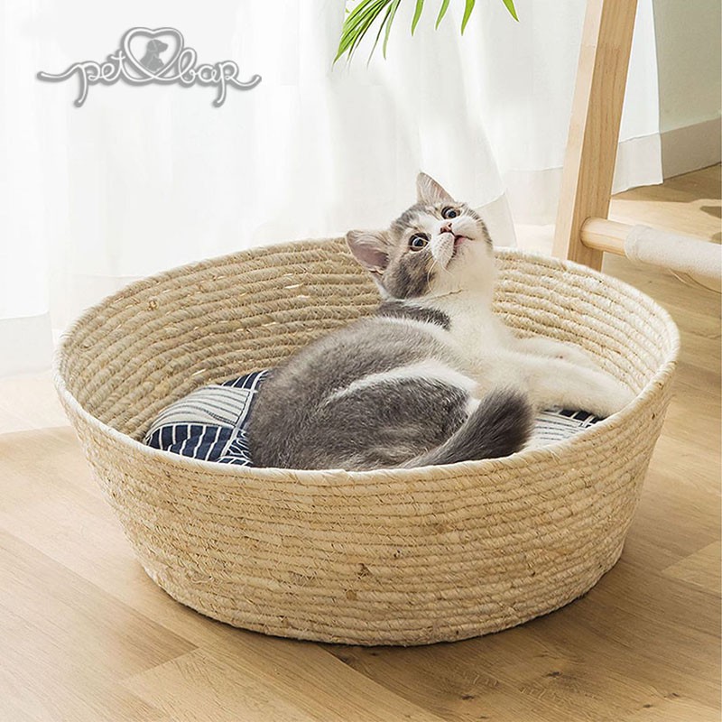 Nhà cho thú cưng đan mây tự nhiên kèm đệm xinh xắn. Ổ nằm êm ái cho chó mèo kết hợp decor phong cách Nhật
