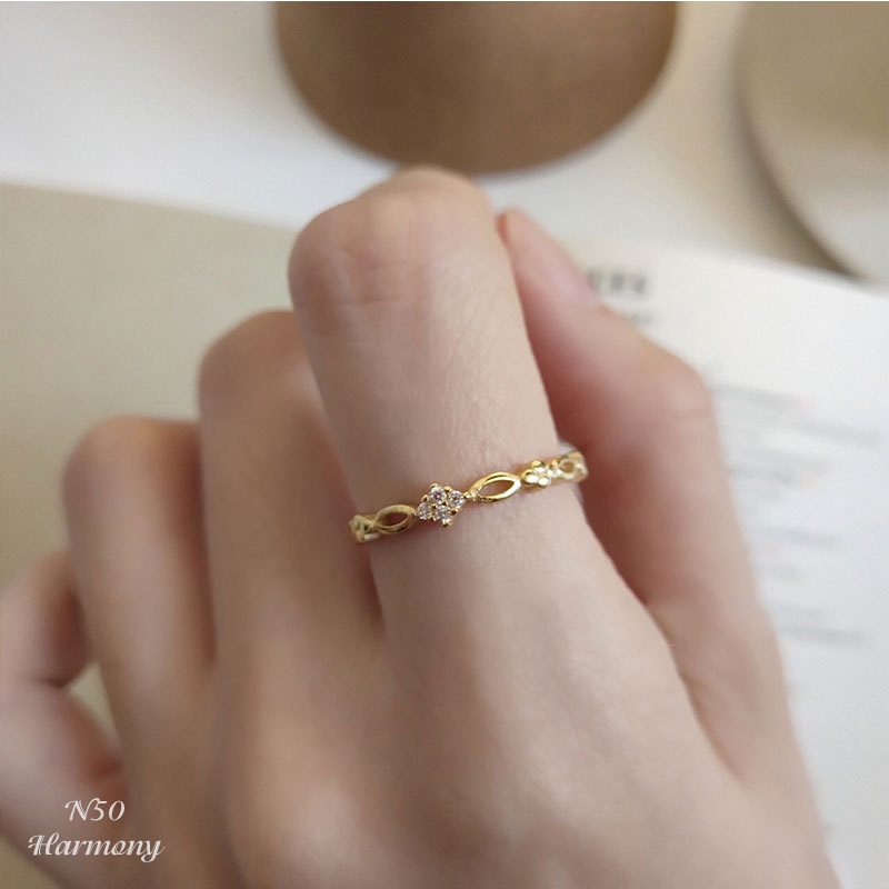 Nhẫn nữ bạc 925 cao cấp mạ vàng mặt thoi đính 4 đá sang chảnh, xinh xắn Ari | HARMONY ACCESSORIES N50