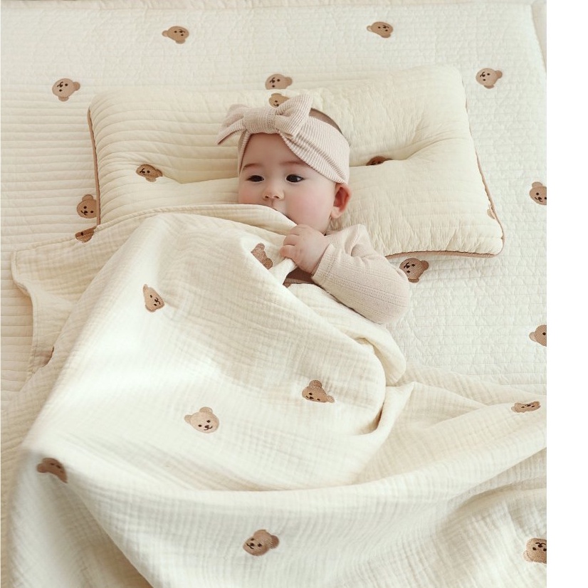 Chăn gạc vải xô 6 lớp Chezbebe thêu hình gấu cho bé sử dụng 4 mùa chính hãng Hàn Quốc | Chăn cho bé sơ sinh