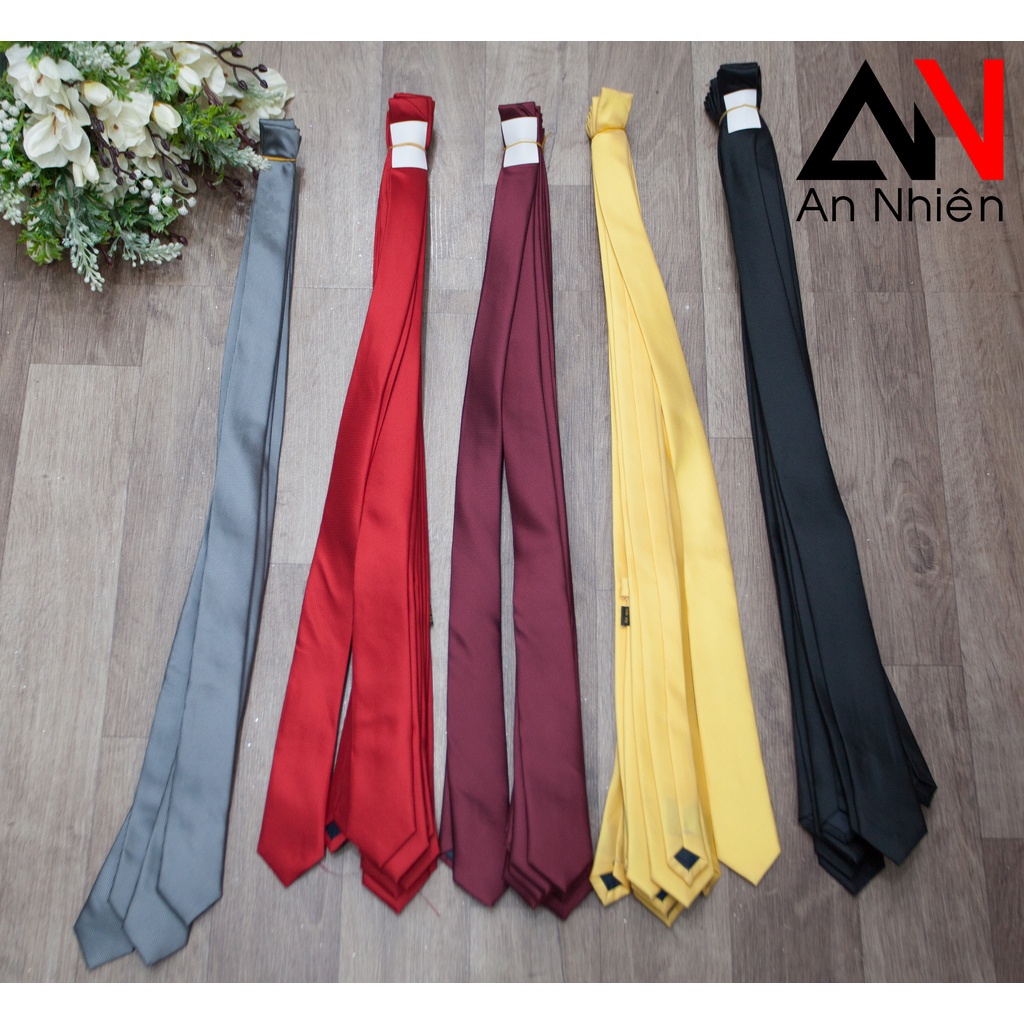 Cà vạt nam nữ loại bản nhỏ 5cm có gân hình hạt lựu- cavat unisex