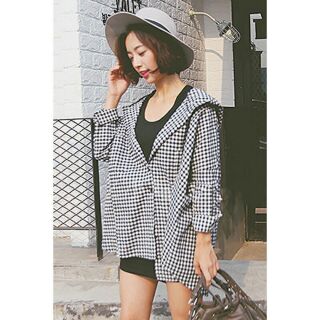 Áo khoác nữ sọc carô oversize