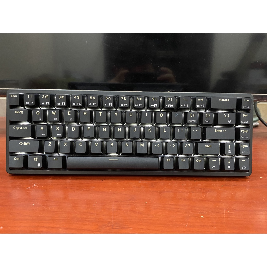 RK G68 Hotswap - Bàn phím cơ không dây Royal Kluedge RK G68 Led Đơn Sắc Bluetooth 5.1 và Wireless 2.4G-BẢO HÀNH 12 THÁNG