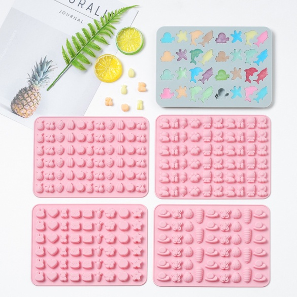 Khuôn Làm Kẹo Silicon Nhiều Hình Dạng Đẹp (cá sấu, chữ cái, hoa tulip, tất, cây thông noel)