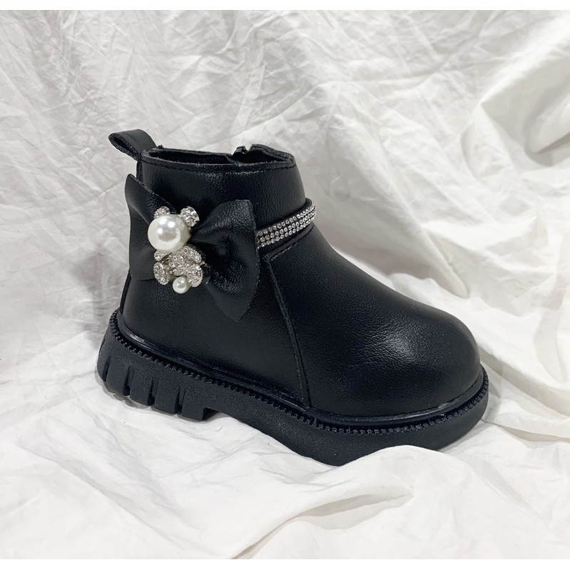 Boot (bốt) da cho bé gái