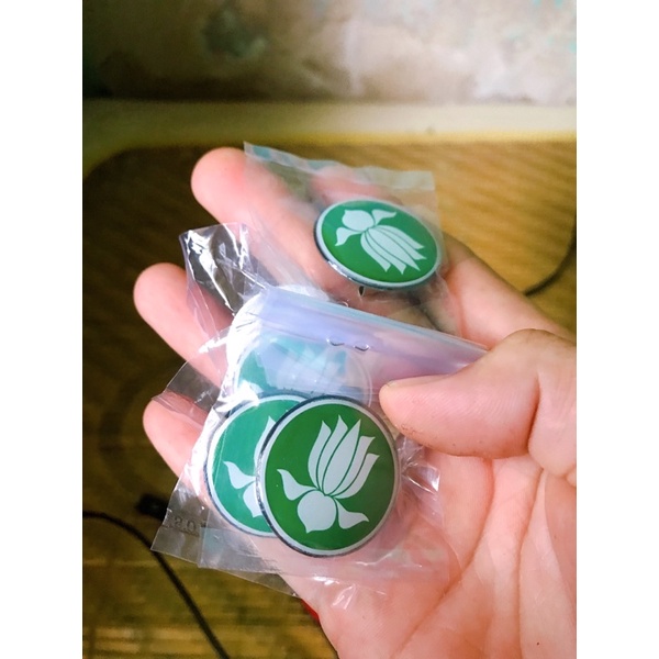 Com bo 5 Huy Hiệu Hoa Sen Đổ Keo