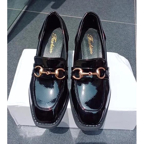 Giày Da Đế Dày Màu Trơn Thời Trang Thu Đông 2020 Cho Nữ | BigBuy360 - bigbuy360.vn