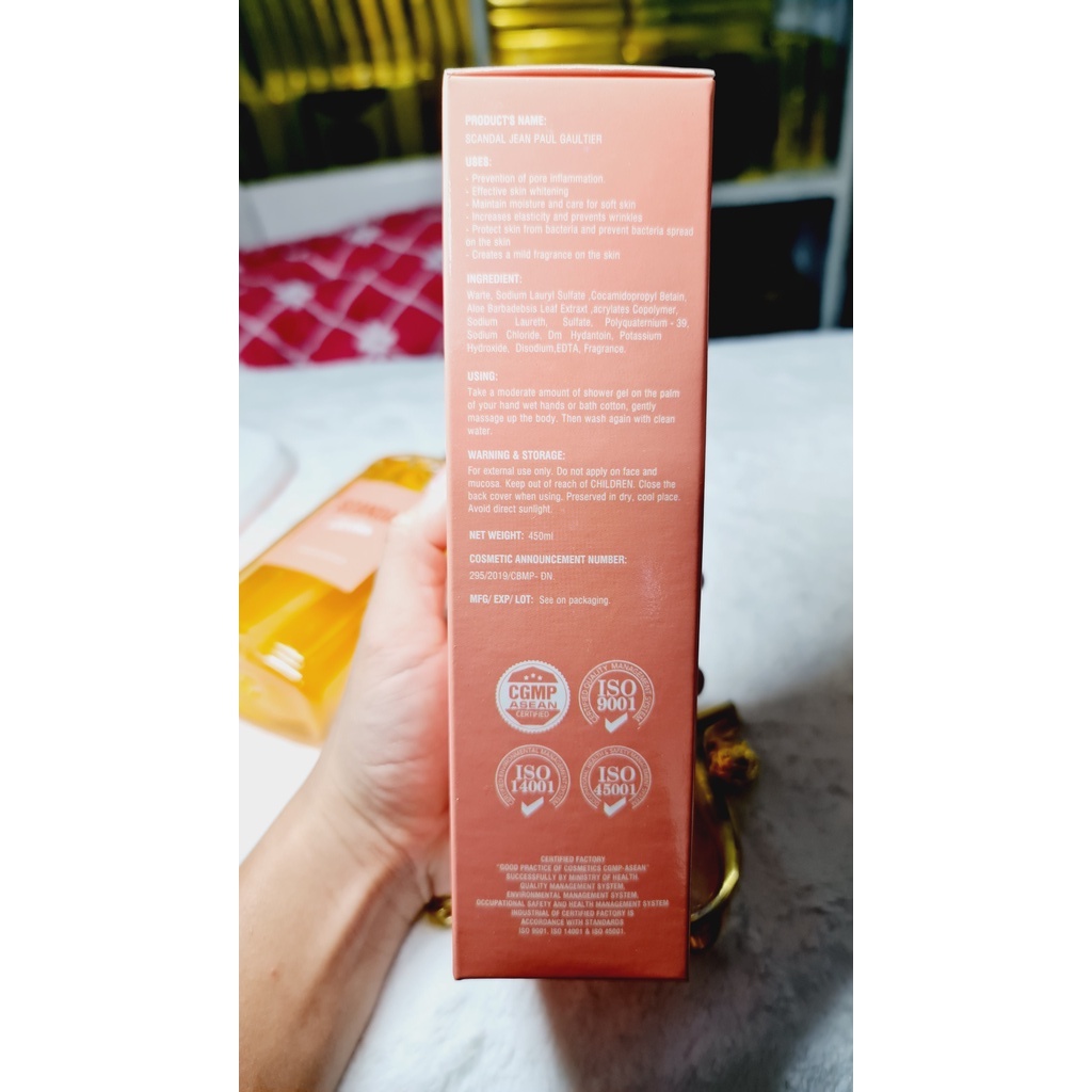 Sữa tắm nước hoa dưỡng da Jean Paul Gaultier Scandal Shower Gel 450ML | BigBuy360 - bigbuy360.vn