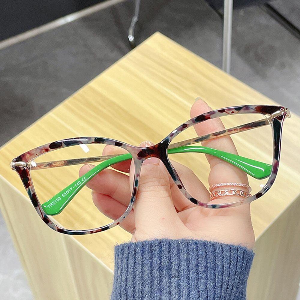 Mắt Kính Bảo Vệ Mắt Siêu Nhẹ Chống Ánh Sáng Xanh Khi Đi Văn Phòng