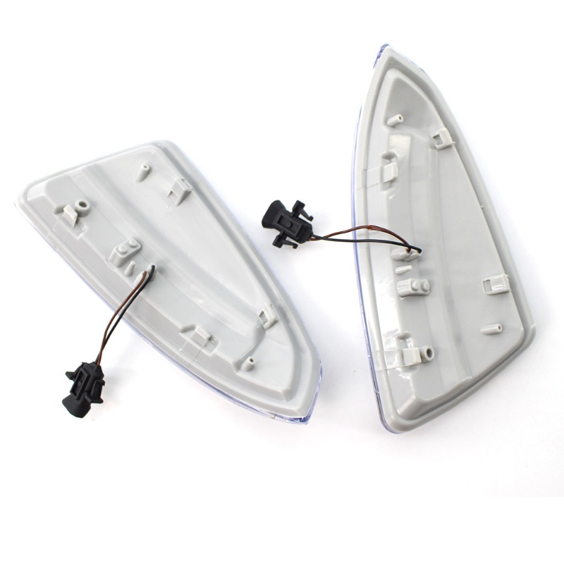 Đèn LED Xi Nhan Gắn Gương Chiếu Hậu Cho Xe Hơi Benz C-class W204 W164