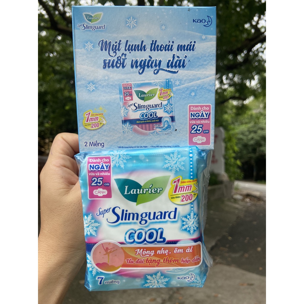 BĂNG VỆ SINH LAURIER SUPPER SLIMGUARD COOL 7 MIẾNG 25cm CÓ QUÀ TẶNG