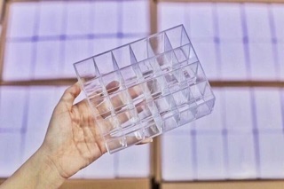 Khay đựng son 24 ô Cosmetic Organizer