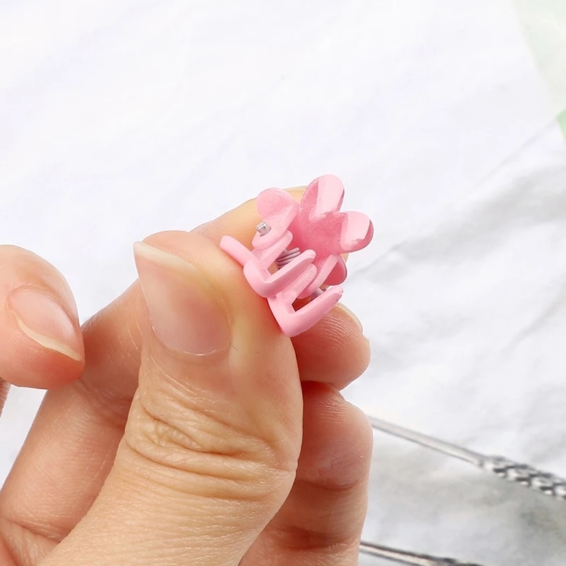 Set 50 Kẹp Tóc Hình Hoa Mini Nhiều Màu Sắc Ngọt Ngào Đơn Giản Thời Trang Cho Bé Gái