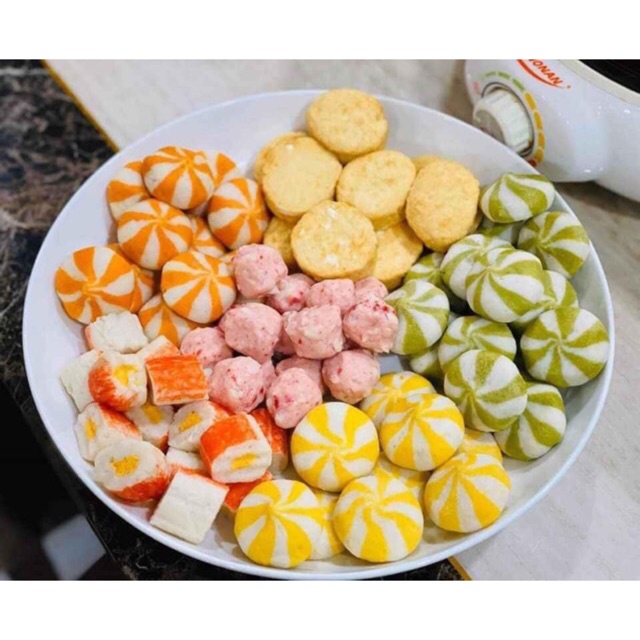 Q10 - 500g Bánh Bao Nhân Trứng Cá Hồi Túi Mix 3 Màu (cam vàng xanh)