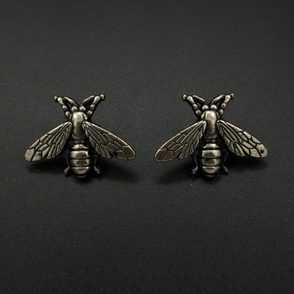 {Soltweter} Set 2 Khuy Măng Sét Hình Ong Chạm Khắc Kim Loại Cổ Điển Trang Trí Áo Sơ Mi