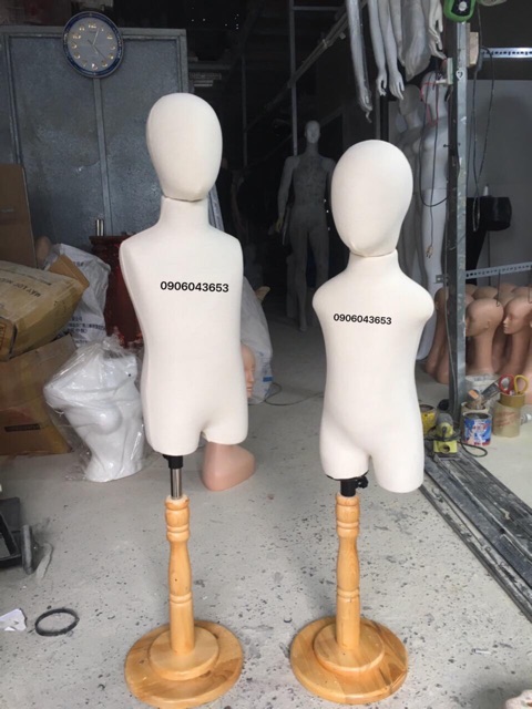 Manocanh em bé 2t,4t chân gỗ tự nhiên có gắn đầu