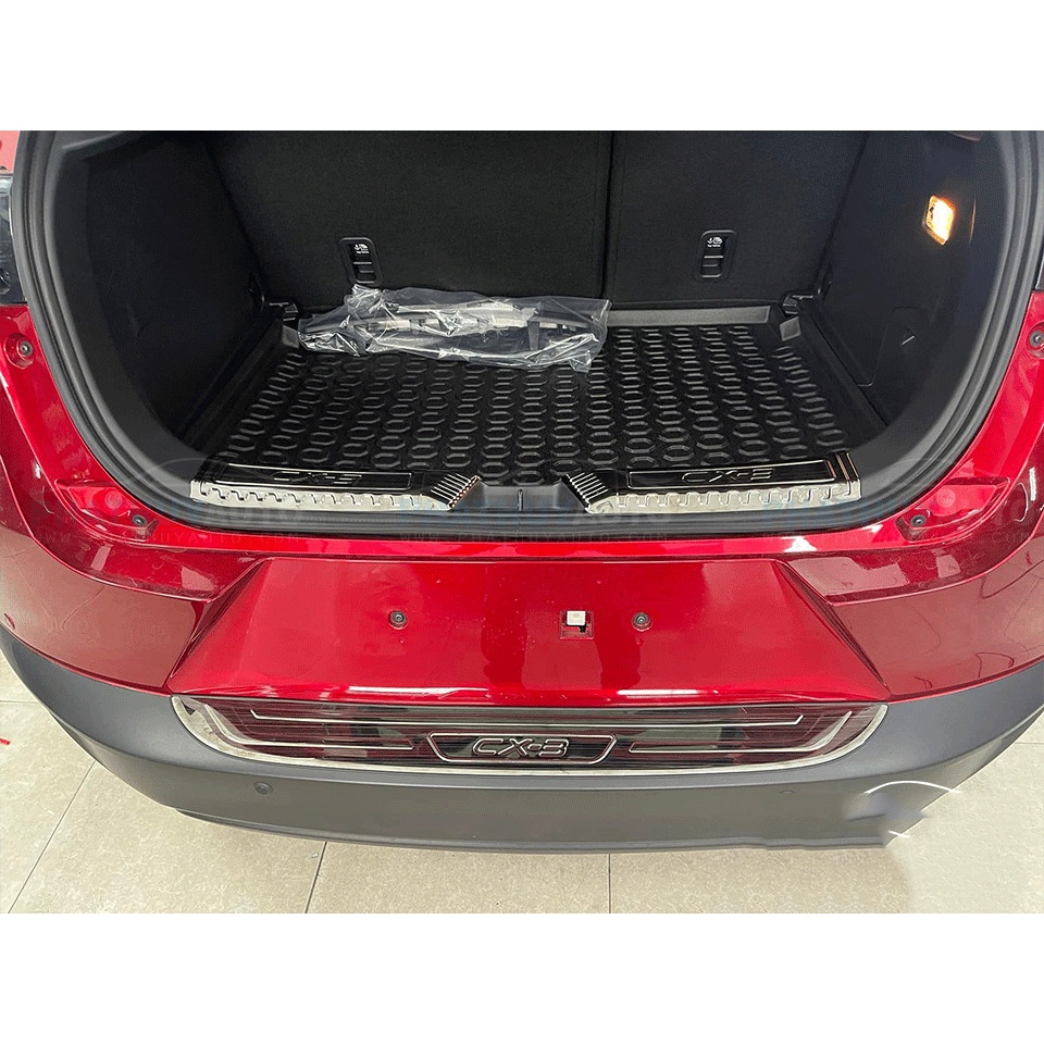 Nẹp chống trầy cốp xe Mazda CX-3 CX3 2020 2021 2022 2023 mẫu Titan + tặng kèm keo tăng dính